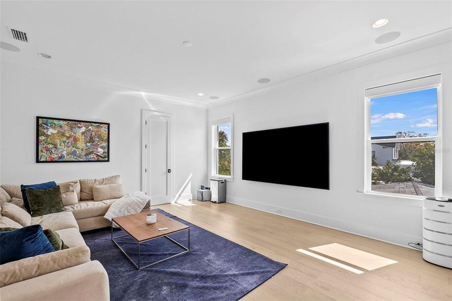 Furnished interior view inside a new home in , Tampa (Image 56).