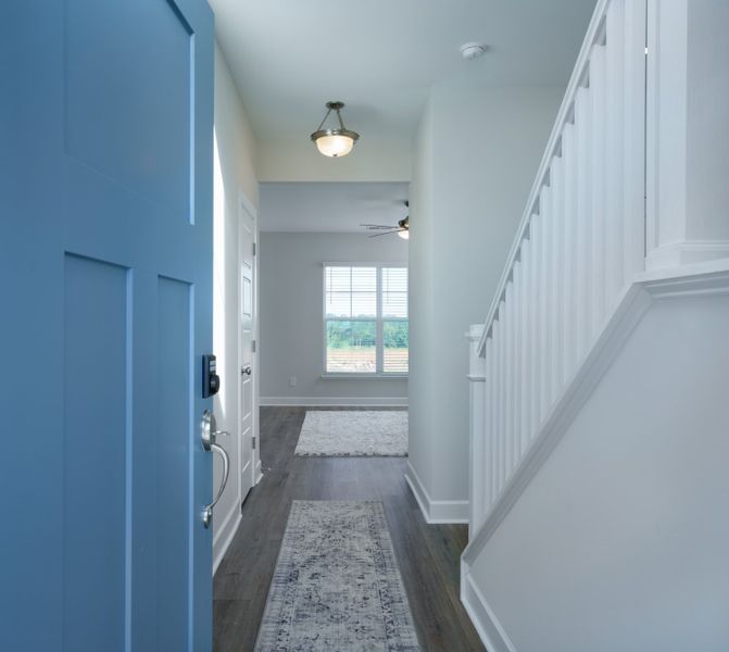 Representative unfurnished interior of a home built from the The Kennedy by Cothran Homes in Holly Ridge, Greenville (Image 20).