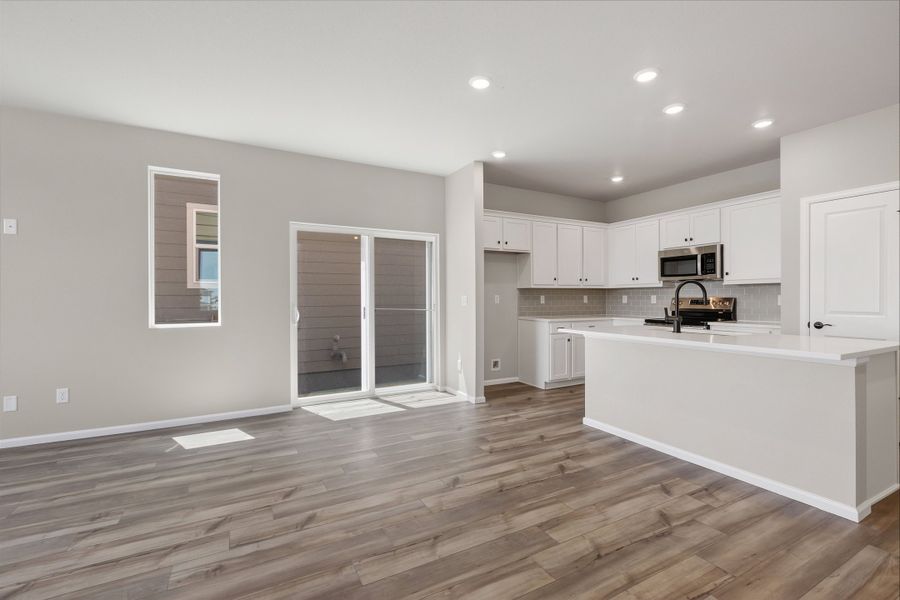 Spacious, unfurnished interior of a new home in Windler, Aurora (Image 9). Spacious, unfurnished interior of a new home in Windler, Aurora (Image 9).