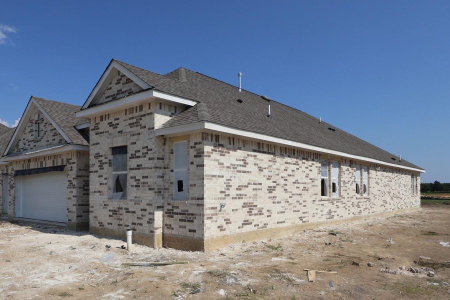 One-story home with 4 beds, 3 baths and 3 car attached garage One-story home with 4 beds, 3 baths and 3 car attached garage