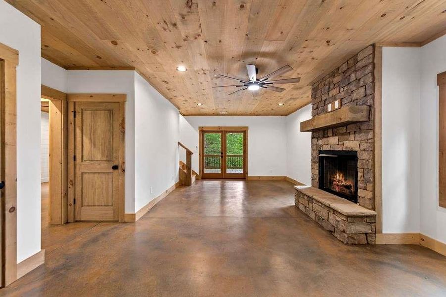 Spacious, unfurnished interior of a new home in , Mineral Bluff (Image 68). Spacious, unfurnished interior of a new home in , Mineral Bluff (Image 68).