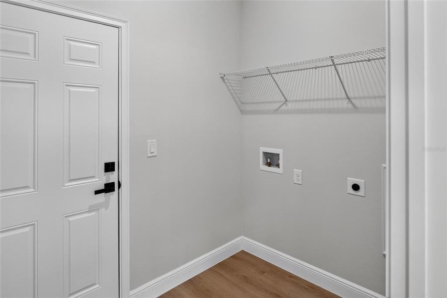 Spacious, unfurnished interior of a new home in , Ocala (Image 19).