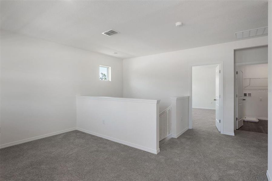 Spacious, unfurnished interior of a new home in Waterleigh, Winter Garden (Image 17).