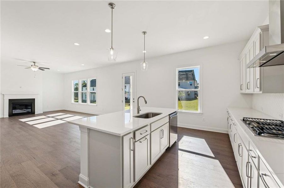 Furnished interior view inside a new home in East Harbor II at Chestatee, Dawsonville (Image 6).