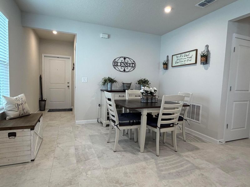 3. MLS 3030 RF Dining 3. MLS 3030 RF Dining