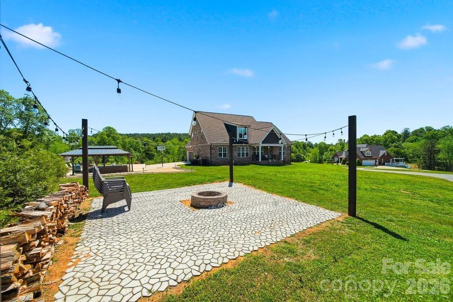 Community amenities in , Granite Falls (Image 35).