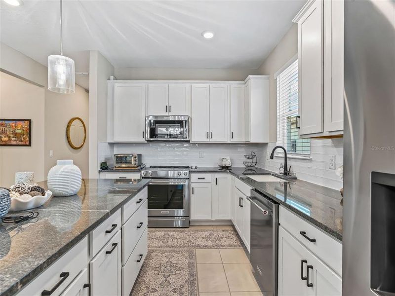 Furnished interior view inside a new home in Del Webb Stone Creek, Ocala (Image 12).