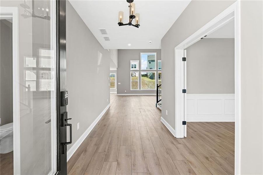 Spacious, unfurnished interior of a new home in Twin Lakes, Hoschton (Image 16).