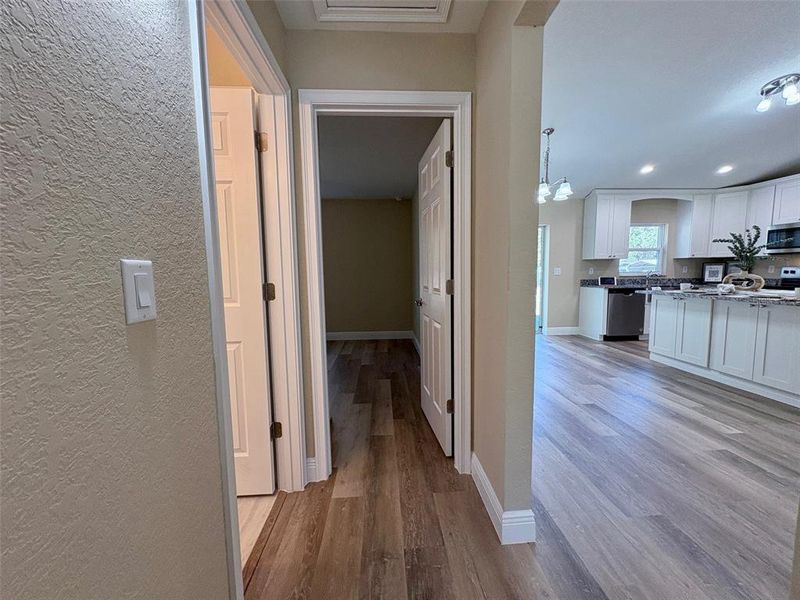 Spacious, unfurnished interior of a new home in , Summerfield (Image 27).