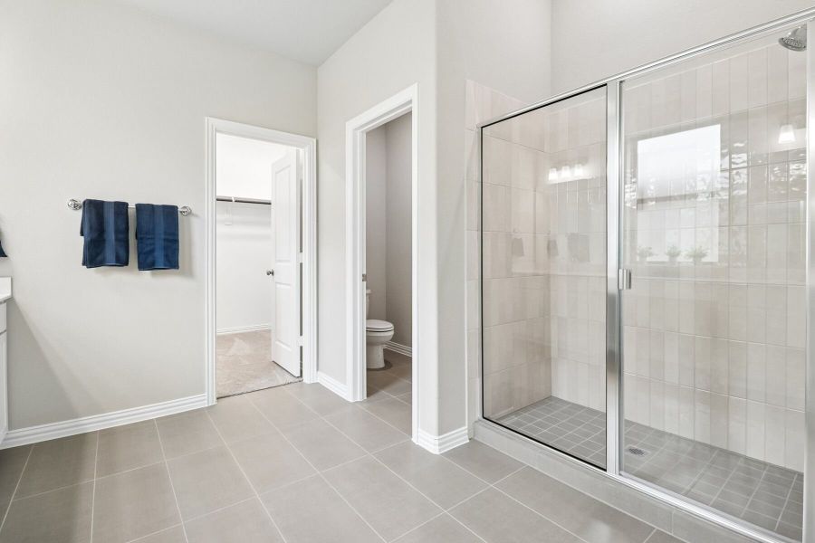 Owner's Bathroom Owner's Bathroom
