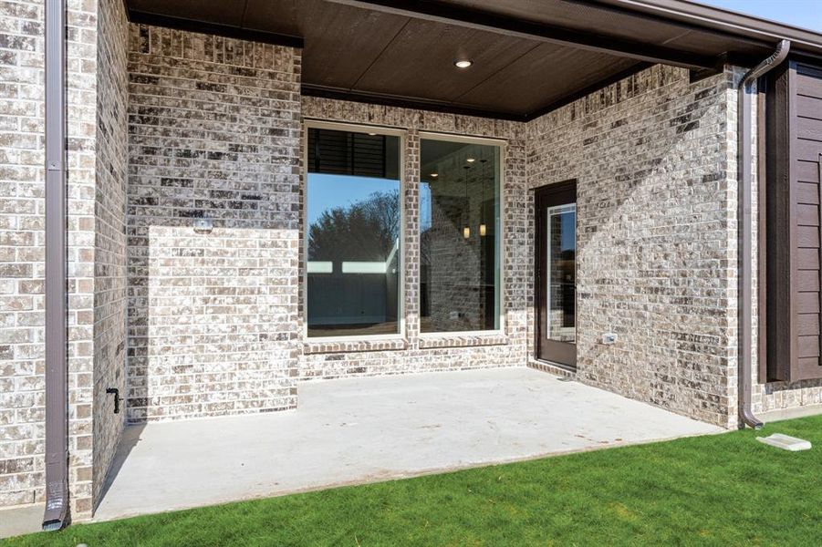 Exterior details and patio area of a home in Parks at Panchasarp Farms, Burleson (Image 3). Exterior details and patio area of a home in Parks at Panchasarp Farms, Burleson (Image 3).