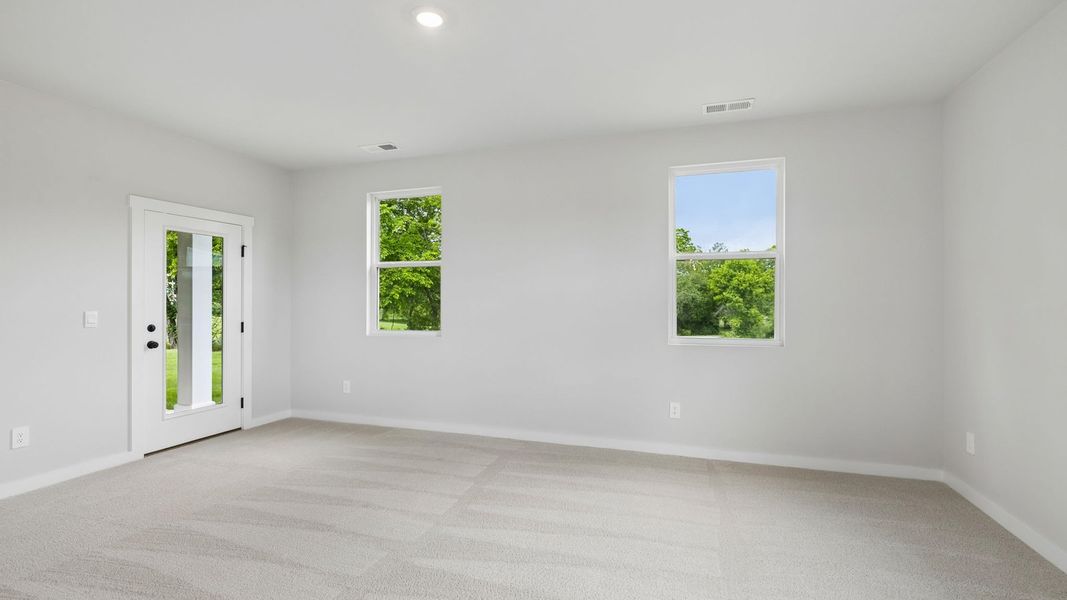 Representative unfurnished interior of a home built from the Holden by D.R. Horton in Harvest Point, Spring Hill (Image 56).