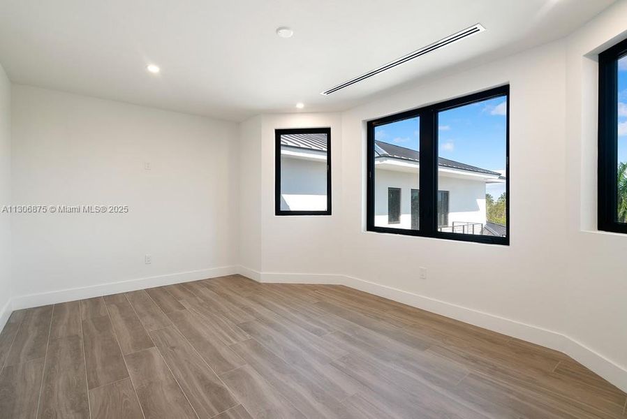 Bedroom #4 Bedroom #4