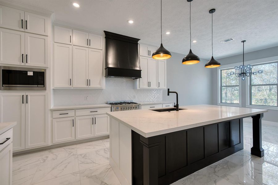 Furnished interior view inside a new home in , Beaumont (Image 9).