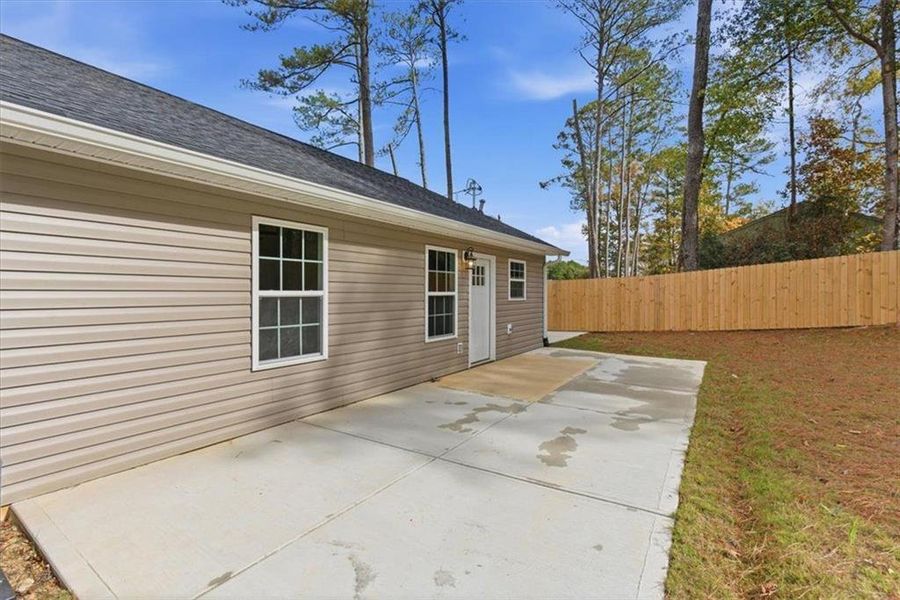 Exterior details and patio area of a home in , Rome (Image 21).