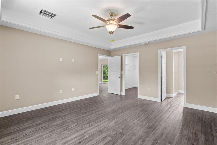 Spacious, unfurnished interior of a new home in , Citrus Springs (Image 24).