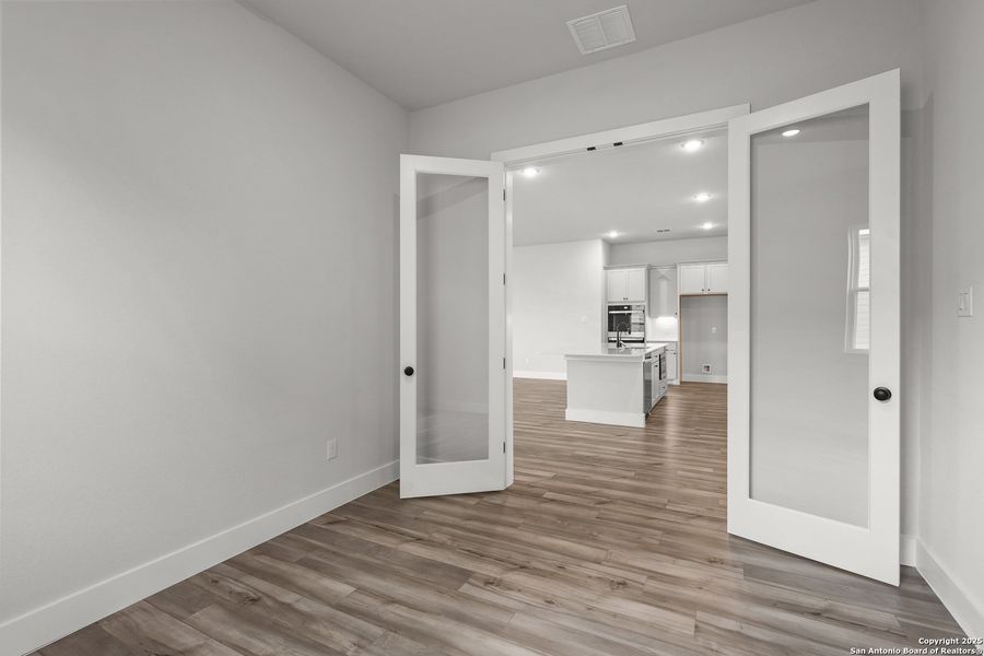 Spacious, unfurnished interior of a new home in Homestead, Schertz (Image 16). Spacious, unfurnished interior of a new home in Homestead, Schertz (Image 16).