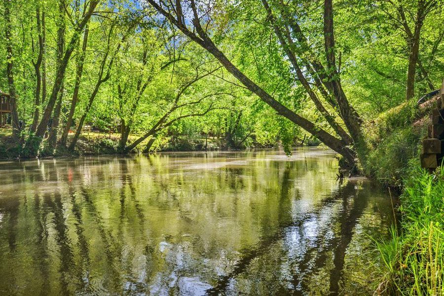 Natural landscape and outdoor views near in Ellijay (Image 43). Natural landscape and outdoor views near in Ellijay (Image 43).