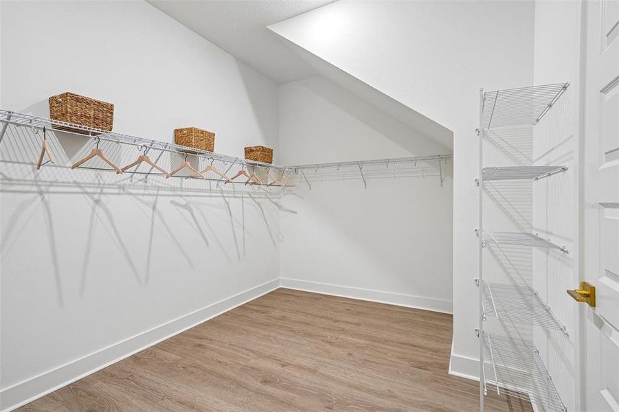 Spacious, unfurnished interior of a new home in Northlake at Ovation, Winter Garden (Image 20).
