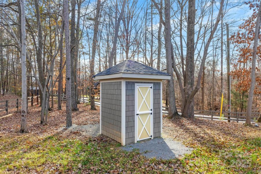 Image 42 of a home in .