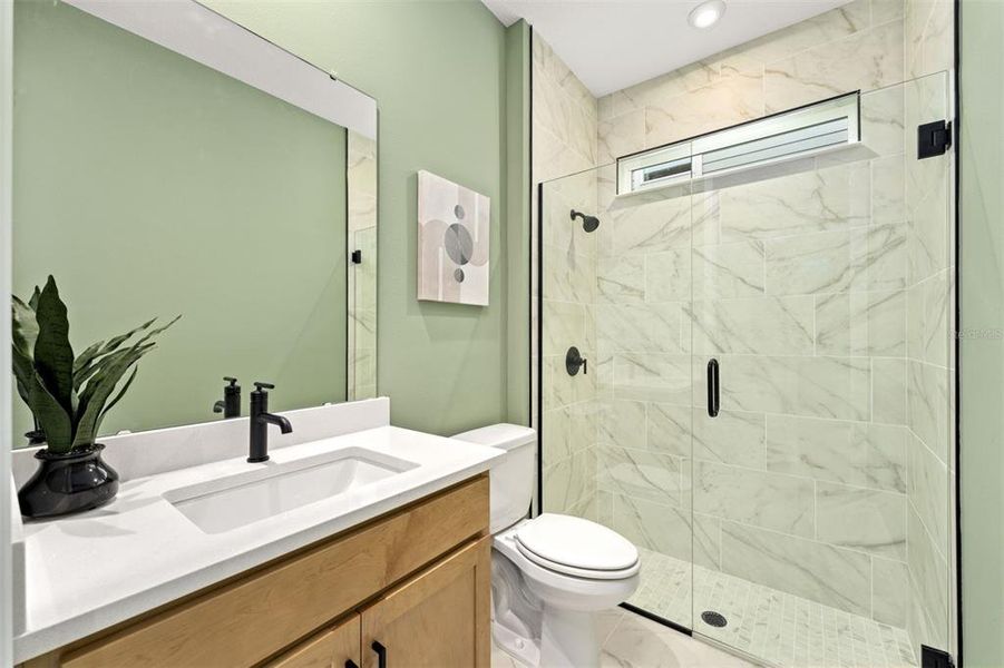 Furnished interior view inside a new home in , Orlando (Image 7).