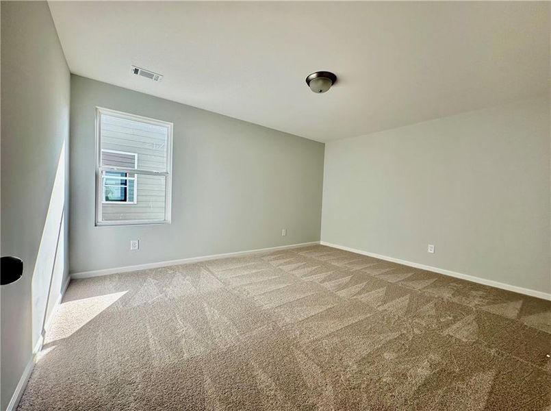 Spacious, unfurnished interior of a new home in , Lilburn (Image 19).