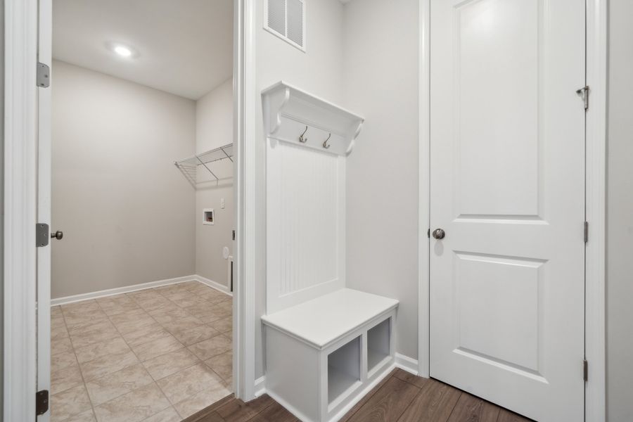 Representative furnished interior of a home built from the Cotswold Signature by Taylor Morrison in The Coves on Lake Wylie, Charlotte (Image 5).