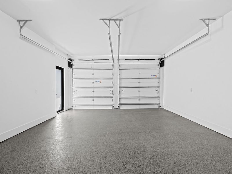 Spacious, unfurnished interior of a new home in , Fort Lauderdale (Image 20). Spacious, unfurnished interior of a new home in , Fort Lauderdale (Image 20).