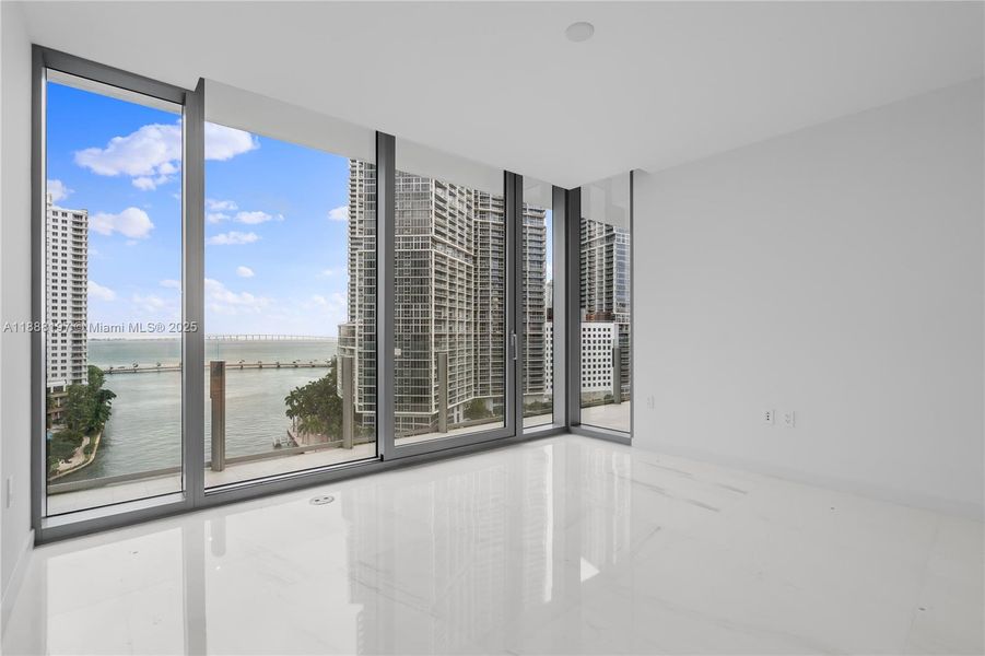 Spacious, unfurnished interior of a new home in , Miami (Image 22).