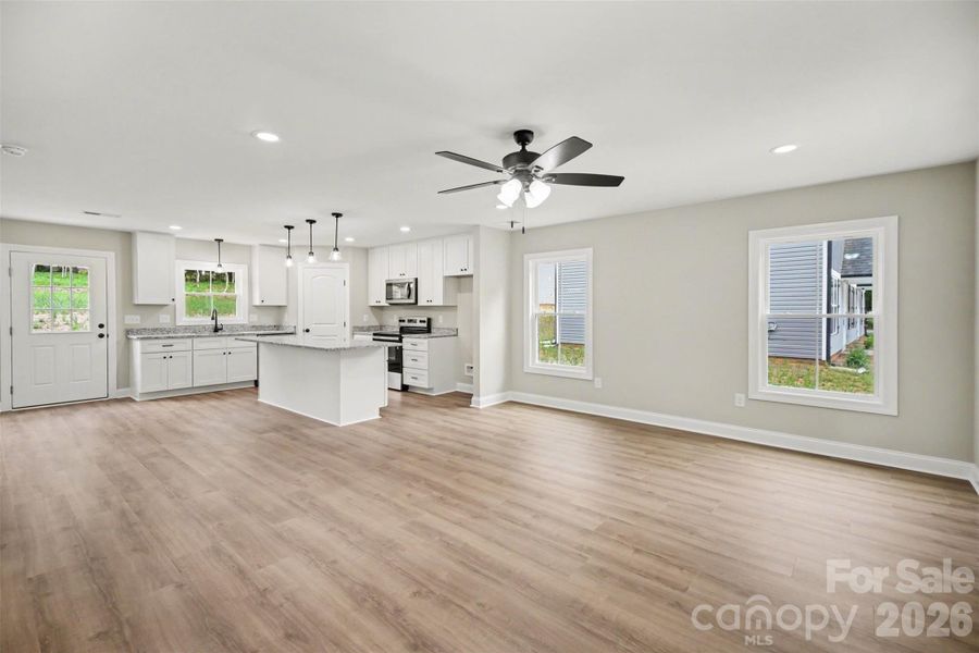 Spacious, unfurnished interior of a new home in , Kannapolis (Image 15).