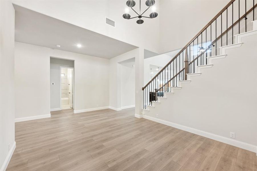 Spacious, unfurnished interior of a new home in Timberbrook, Justin (Image 34). Spacious, unfurnished interior of a new home in Timberbrook, Justin (Image 34).