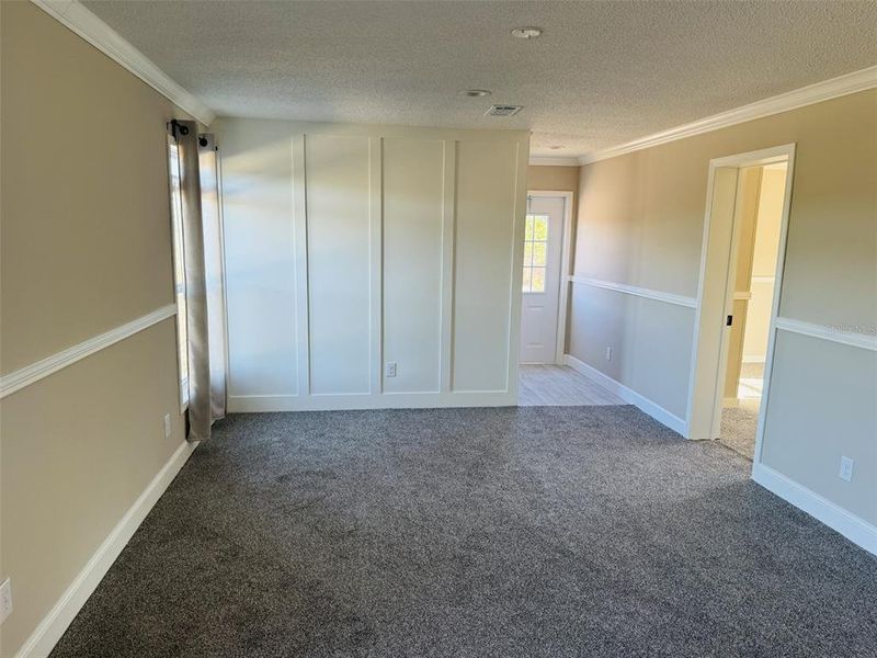 Spacious, unfurnished interior of a new home in , Live Oak (Image 11).