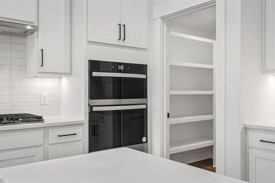 The Dahlia C Kitchen