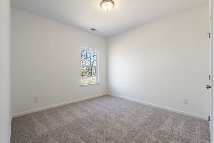 Photos are of a model home so colors/options/features vary from listing. Photos are of a model home so colors/options/features vary from listing.