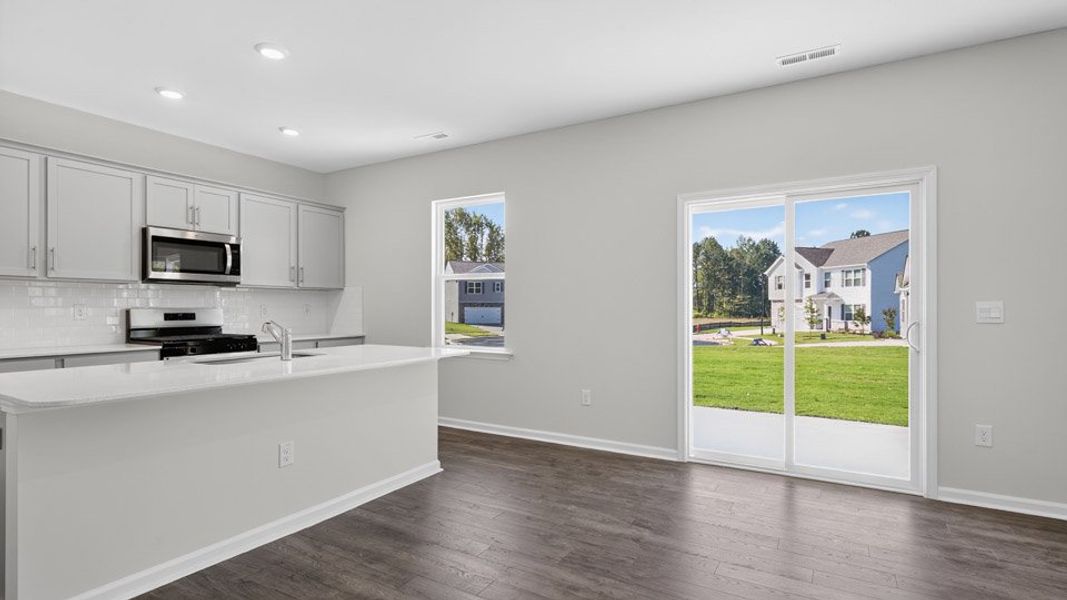 Representative furnished interior of a home built from the Plan by D.R. Horton in Olive Branch, Clayton (Image 6).