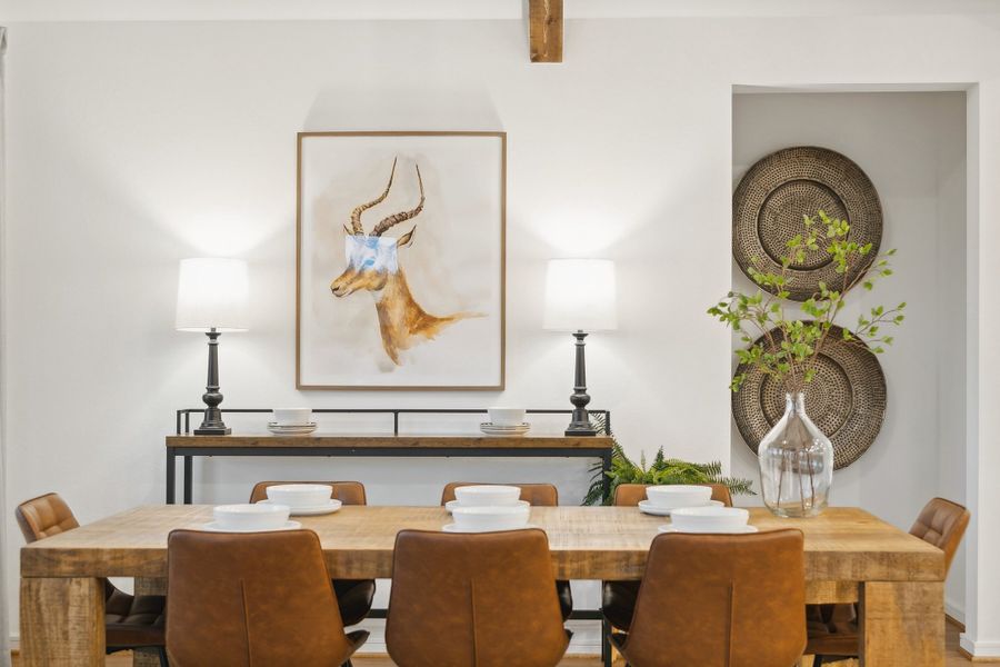 Dining Area Dining Area