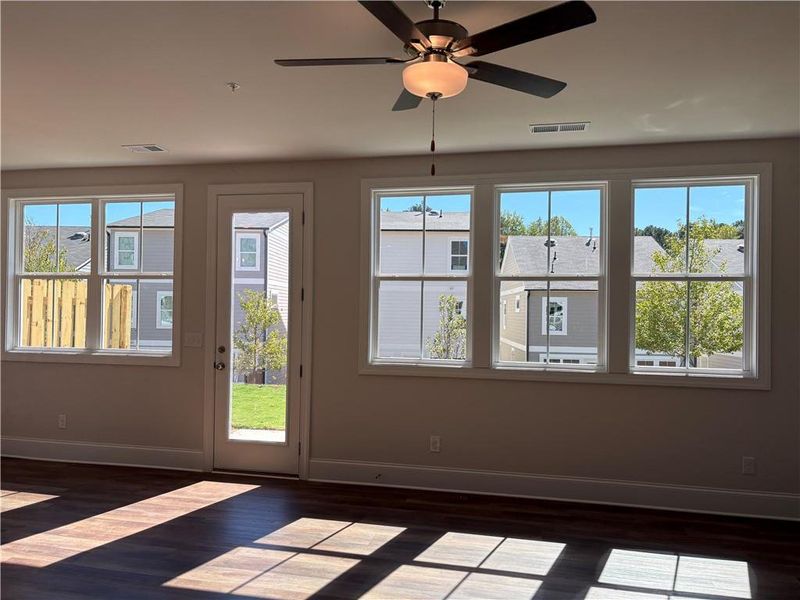 Image 6 of a home in .