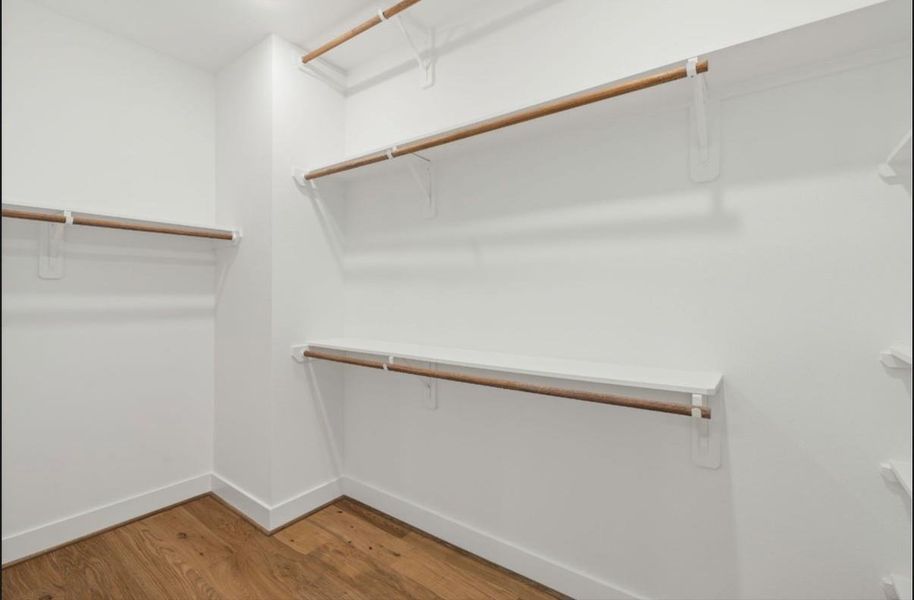 Image 8 of a home in .