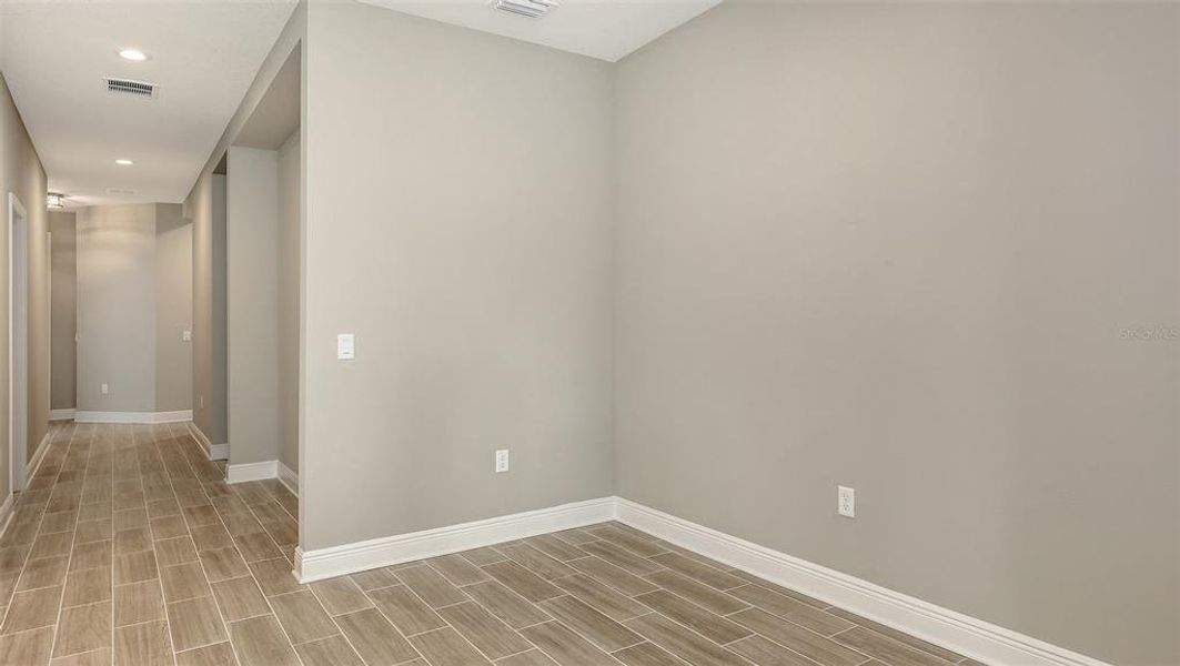 Spacious, unfurnished interior of a new home in Wildleaf, Parrish (Image 31).