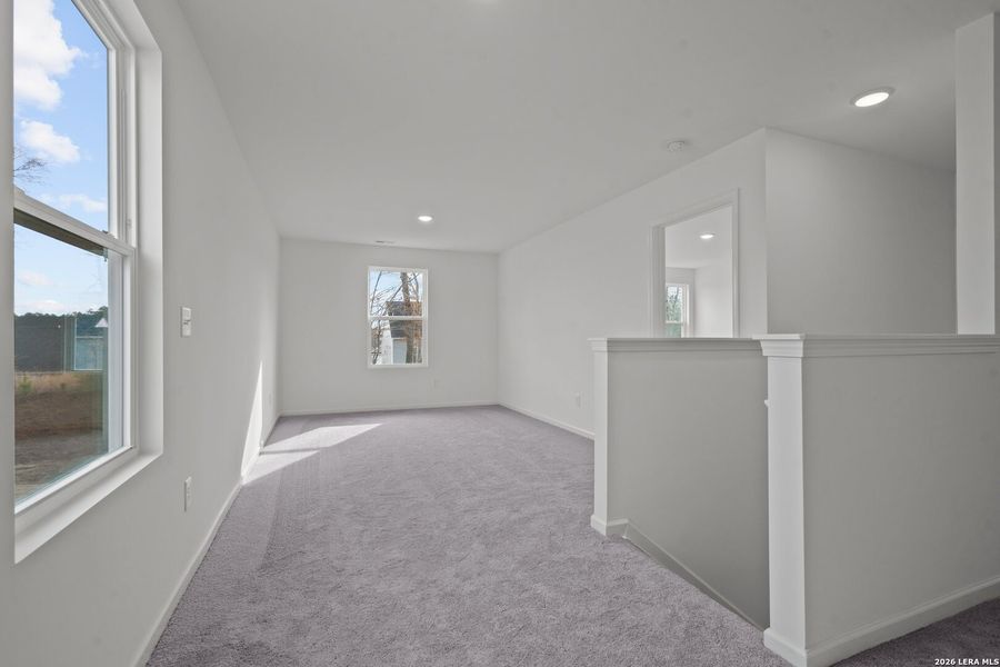 Spacious, unfurnished interior of a new home in Hennersby Hollow, San Antonio (Image 21). Spacious, unfurnished interior of a new home in Hennersby Hollow, San Antonio (Image 21).