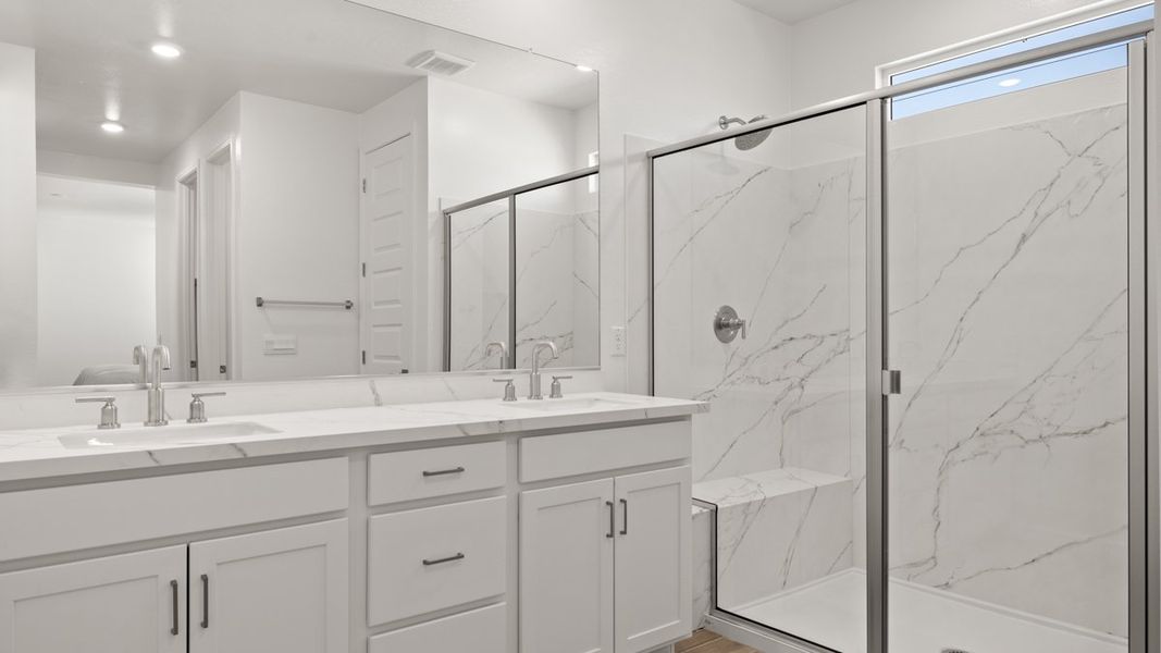 Representative furnished interior of a home built from the Crow by D.R. Horton in Apache Farms, Buckeye (Image 31).