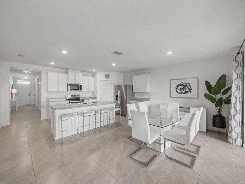 Dining & Kitchen Dining & Kitchen