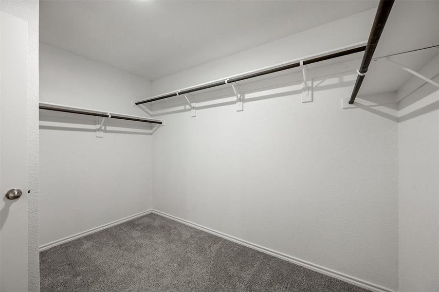 Spacious, unfurnished interior of a new home in Windrose, Pilot Point (Image 27). Spacious, unfurnished interior of a new home in Windrose, Pilot Point (Image 27).