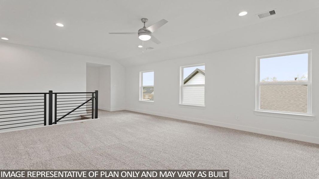 Spacious, unfurnished interior of a new home in Silverthorne, Conroe (Image 26).