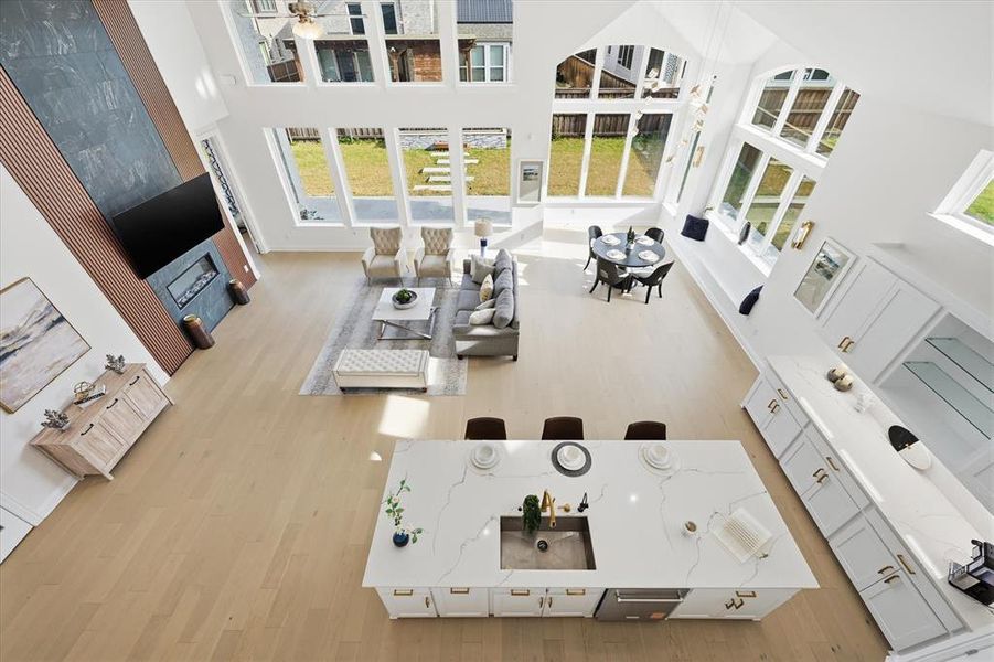 Furnished interior view inside a new home in , Prosper (Image 25).