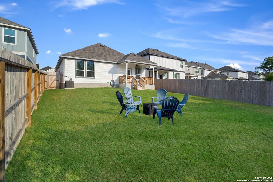 Image 27 of a home in Davis Ranch.