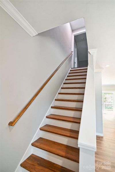 Image 32 of a home in .