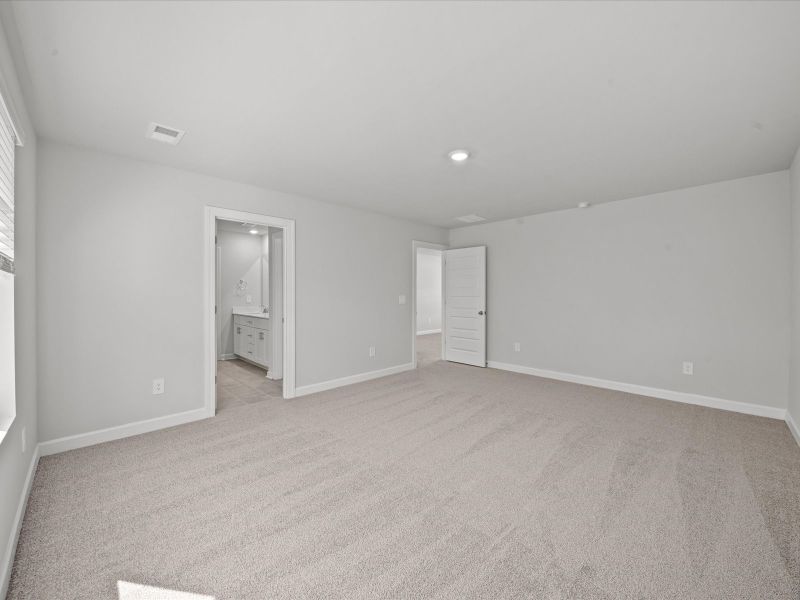 Spacious, unfurnished interior of a new home in Brayfield Manor - Signature Collection, Wellford (Image 15). Spacious, unfurnished interior of a new home in Brayfield Manor - Signature Collection, Wellford (Image 15).