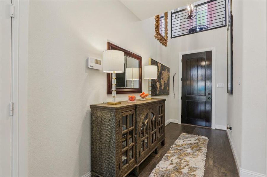 Furnished interior view inside a new home in , Northlake (Image 36).