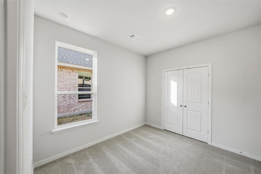Spacious, unfurnished interior of a new home in Morningstar, Aledo (Image 14).